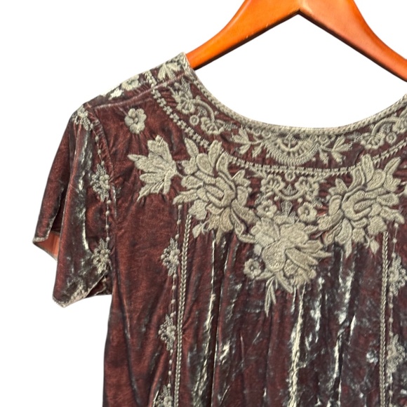 Womens, Johnny Was Velvet Drape Top.  Size: S, Color: Burgandy/Blue - Picture 4 of 5